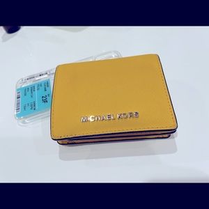 MICHAEL Michael Kors Jet Set Travel Flap Leather Card Case